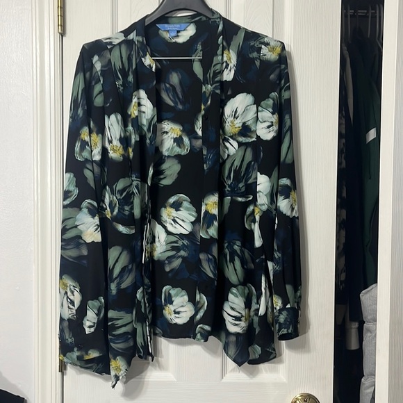 Simply Vera Blouse - Picture 1 of 3